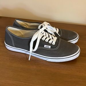 Vans grey lace up shoes women’s 8.5/men’s 7